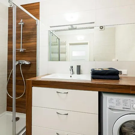 Daire Grabiszynska - Balcony & Workspace - By Rentujemy *