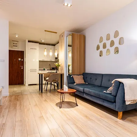 Grabiszynska - Balcony & Workspace - By Rentujemy Apartment Wroclaw